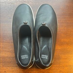 Eileen Fisher Black Leather Slip-On Flats 8.5